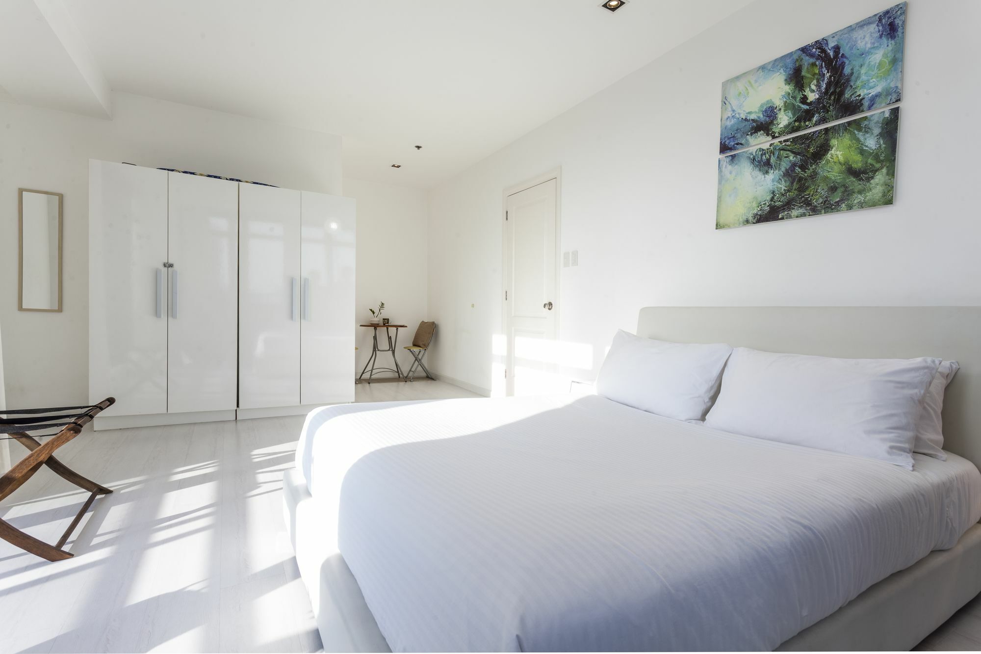 The Gramercy Residences By Stayhome Asia Makati City Bagian luar foto